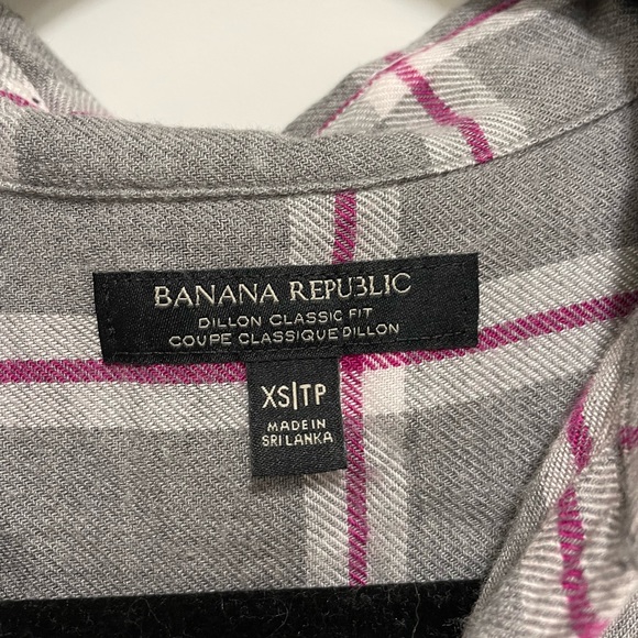 Banana Republic XS women’s shirt - Picture 2 of 3